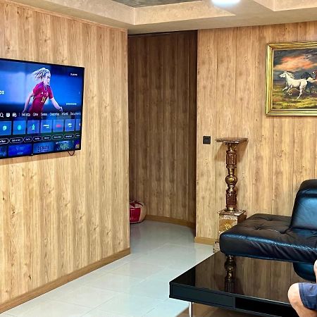 Velvet Hostel Мадрид Экстерьер фото